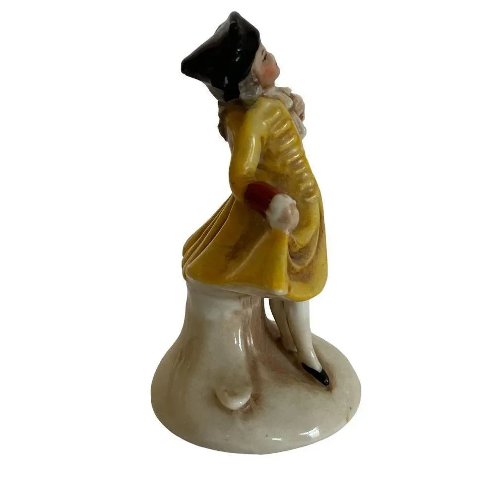 Vintage Renaissance Gentleman Figure #20373 Germany 2.75" Porcelain - Picture 4 of 5